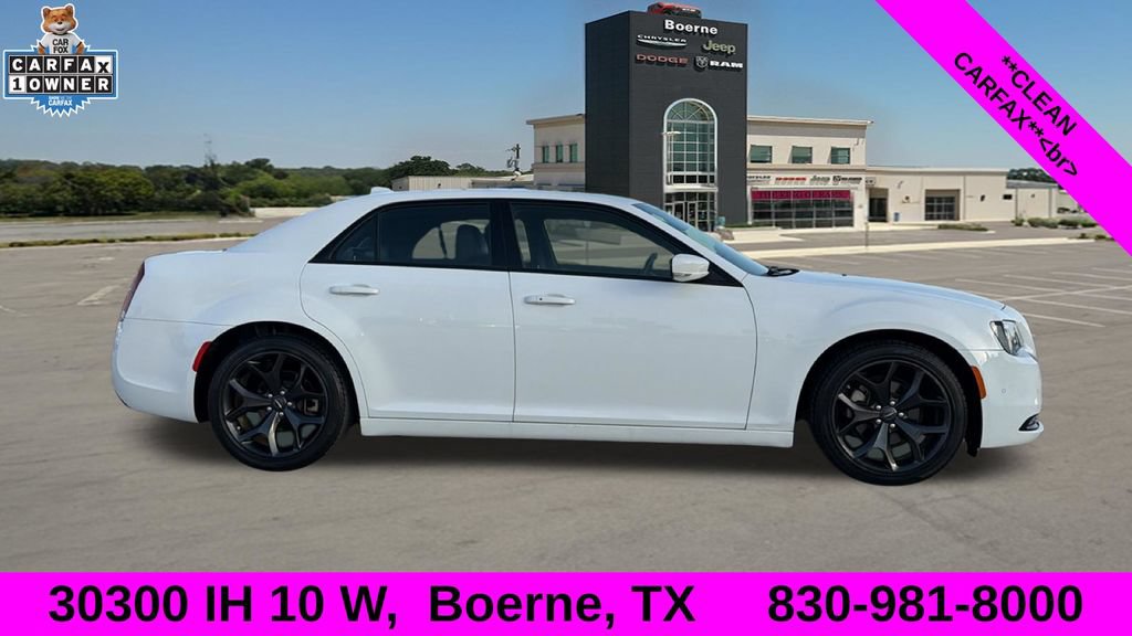 Used 2023 Chrysler 300 S RWD image 2