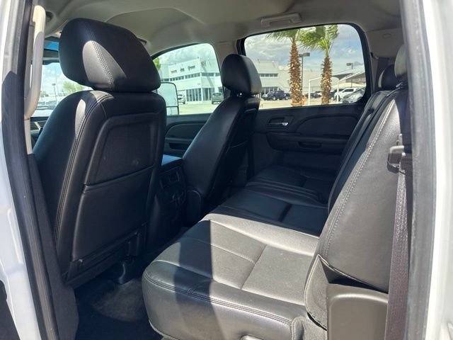 Used 2014 Chevrolet Silverado 2500 LTZ w/ LTZ Plus Package AWD/4WD image 8