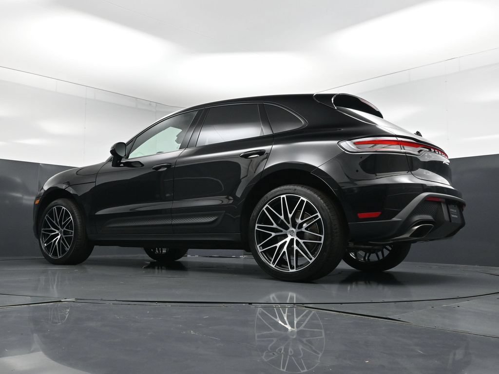 New 2026 Porsche Macan AWD/4WD image 24