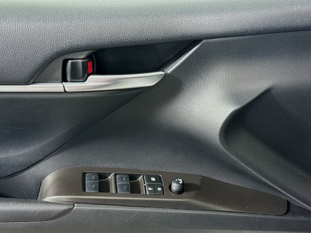 Used 2024 Toyota Camry SE FWD image 13