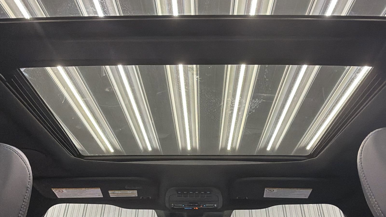 Used 2026 Ford F450 Platinum w/ FX4 Off-Road Package image 36