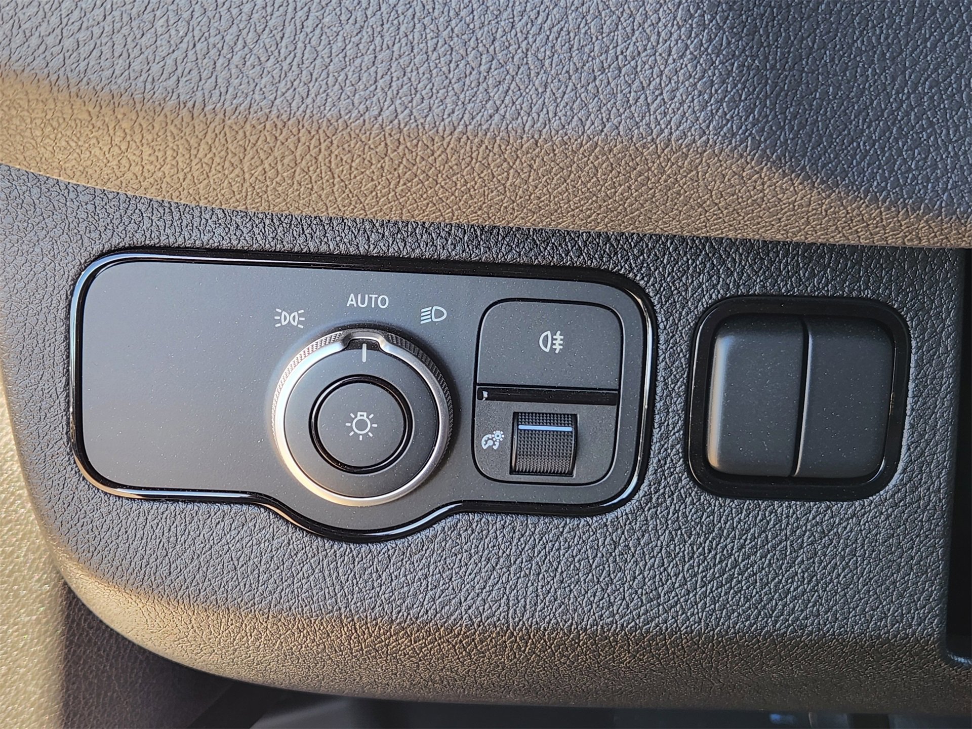 Used 2024 Mercedes-Benz Sprinter 3500 image 22