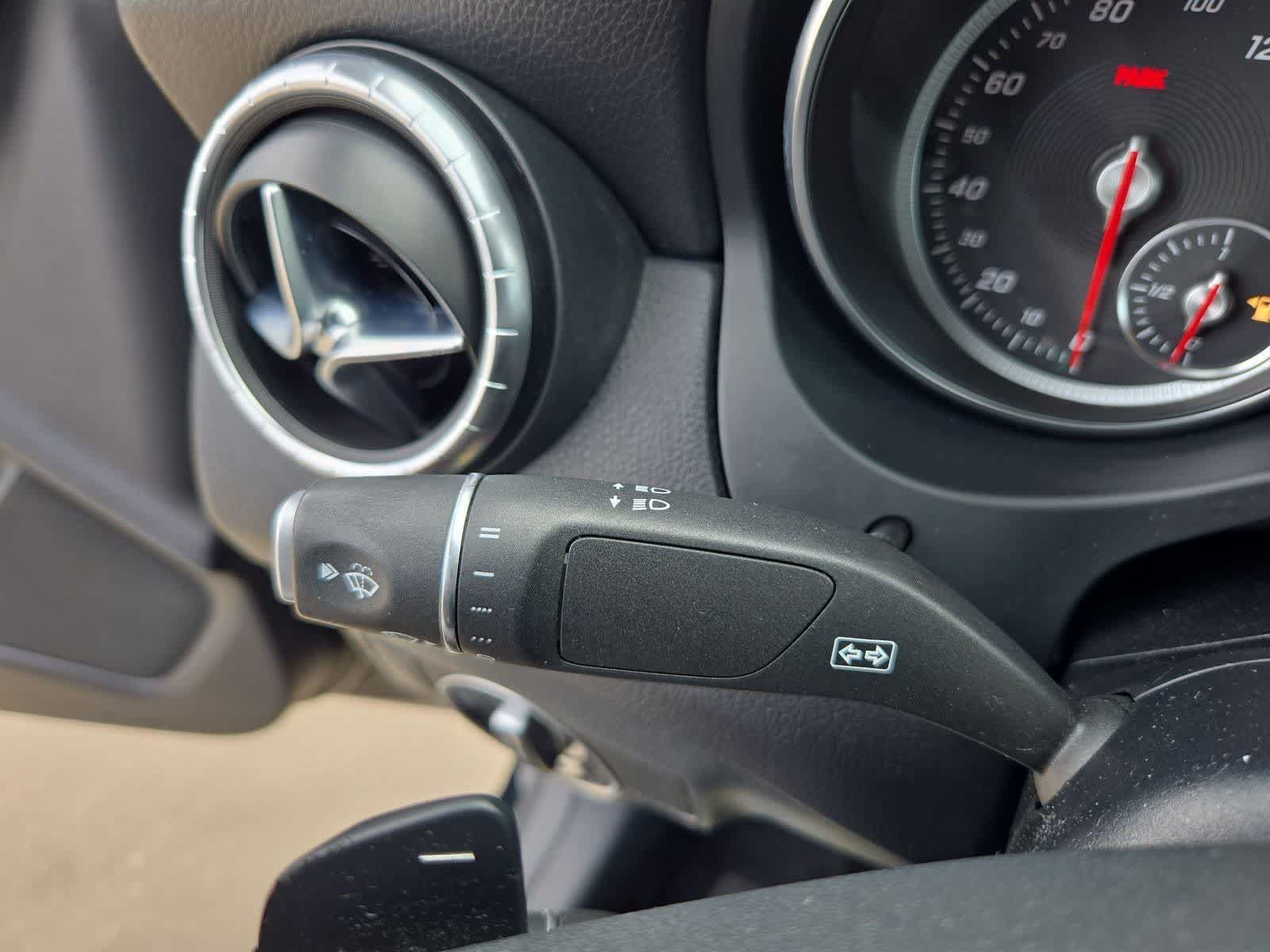 Used 2019 Mercedes-Benz CLA 250 image 25