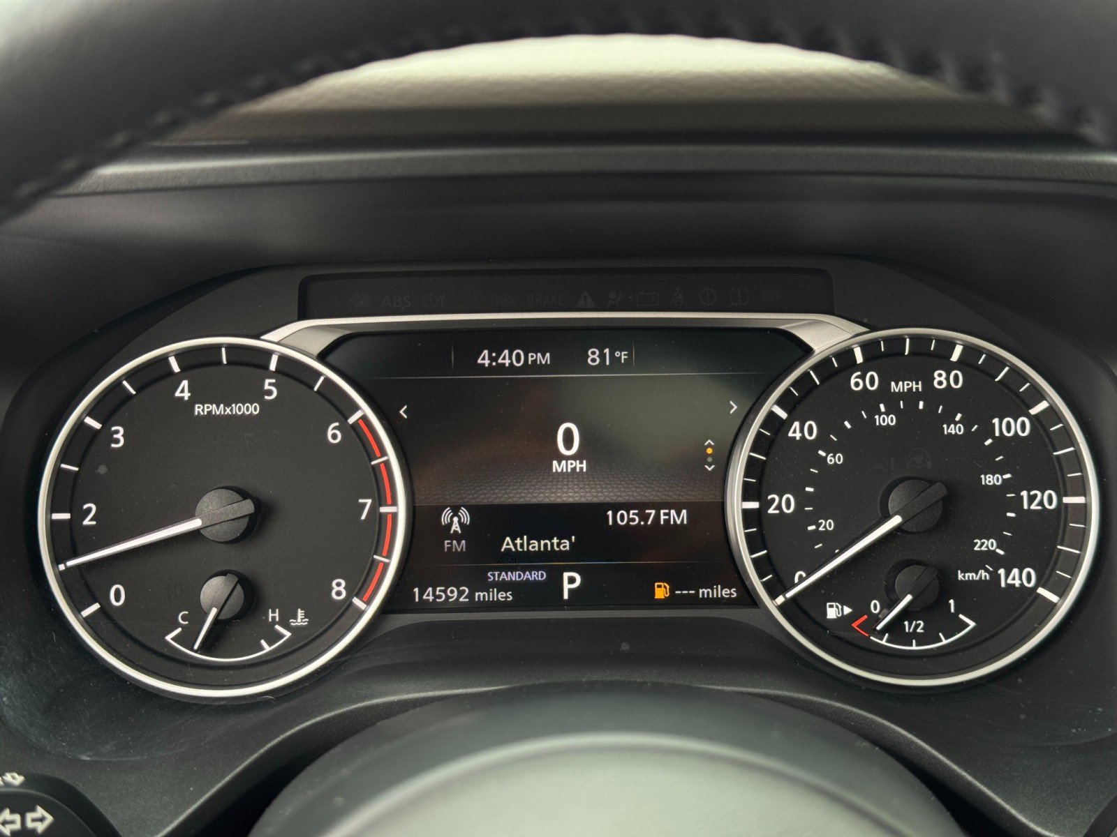 Used 2024 Nissan Rogue SV w/ SV Premium Package image 17