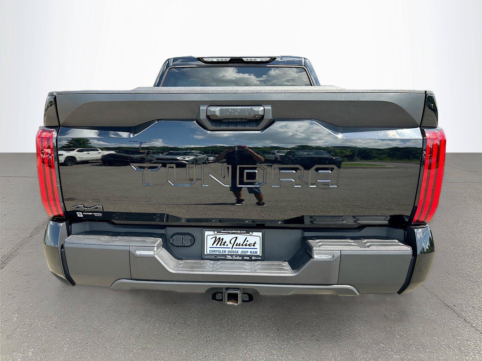 Used 2025 Toyota Tundra SR5 AWD/4WD image 12