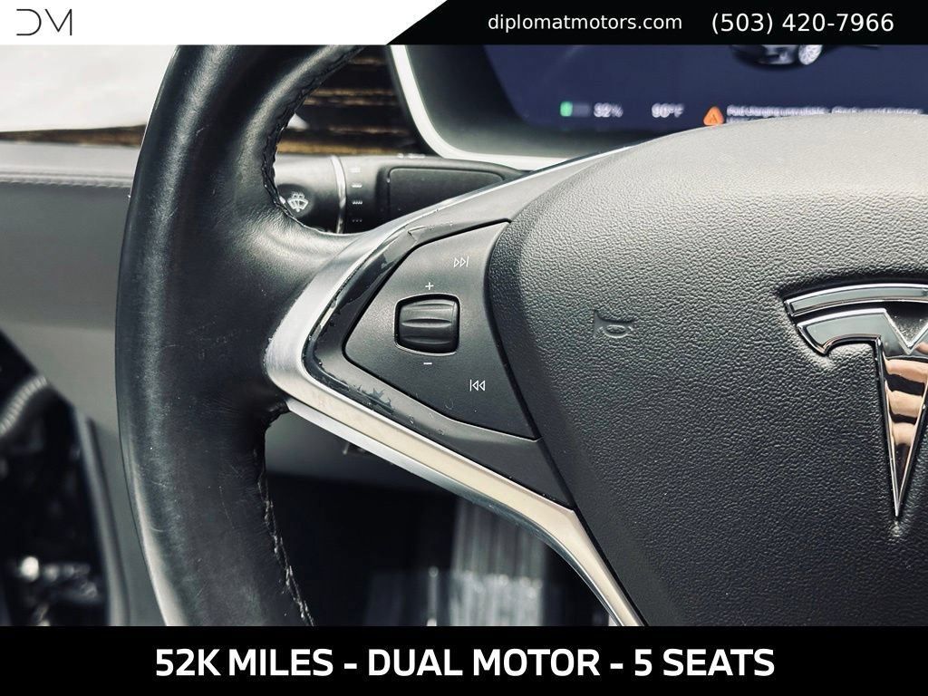Used 2016 Tesla Model S 60D AWD/4WD image 30