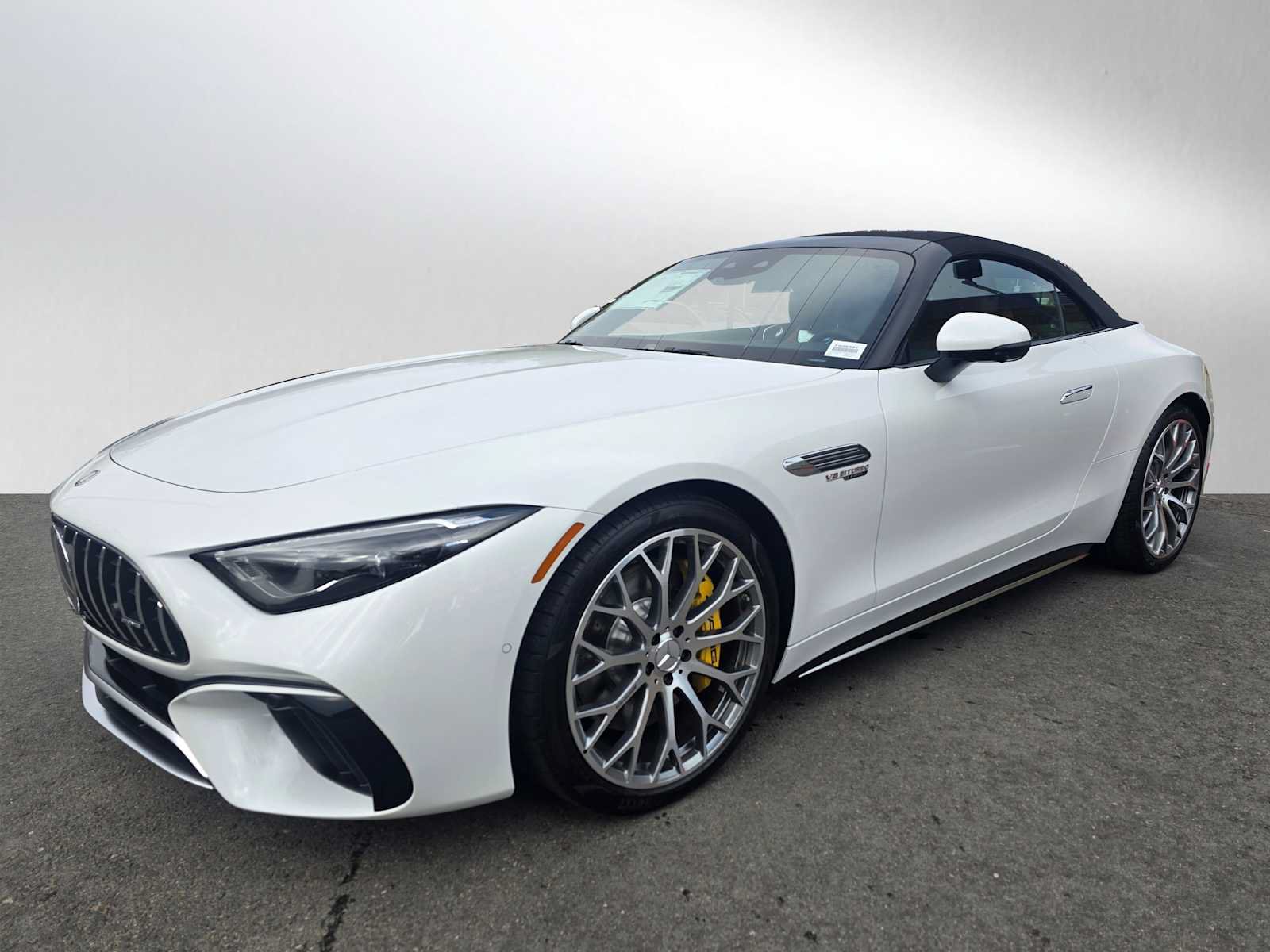 New 2026 Mercedes-Benz SL 63 AMG 4MATIC image 7