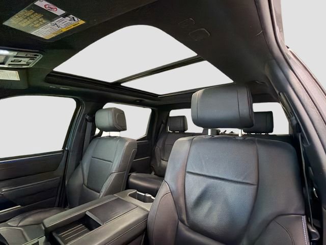 Used 2023 Toyota Tundra Platinum w/ Advanced Package AWD/4WD image 18