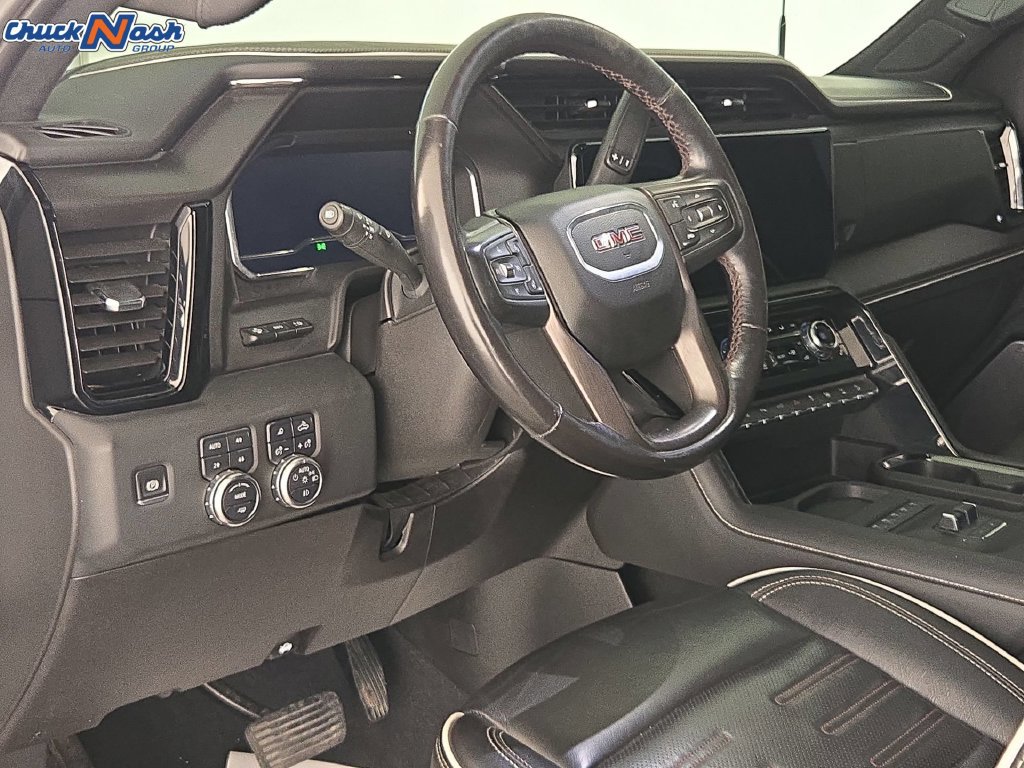 Used 2025 GMC Sierra 2500 AT4X AWD/4WD image 16