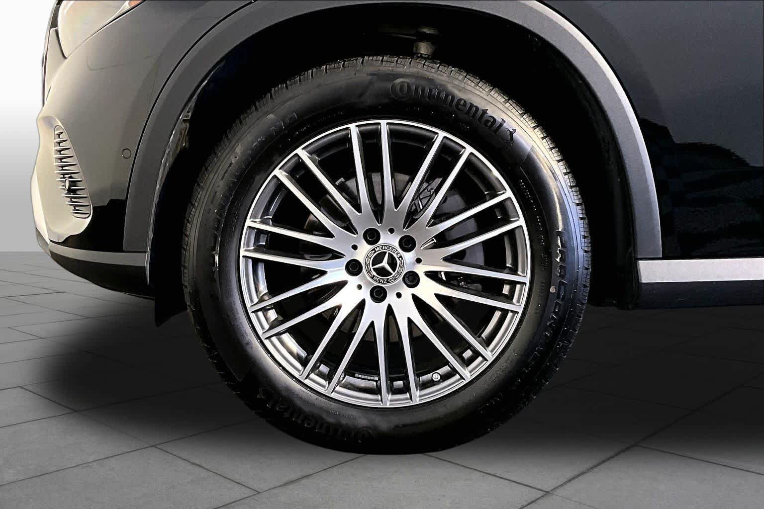 Certified 2026 Mercedes-Benz GLC 300 4MATIC image 11