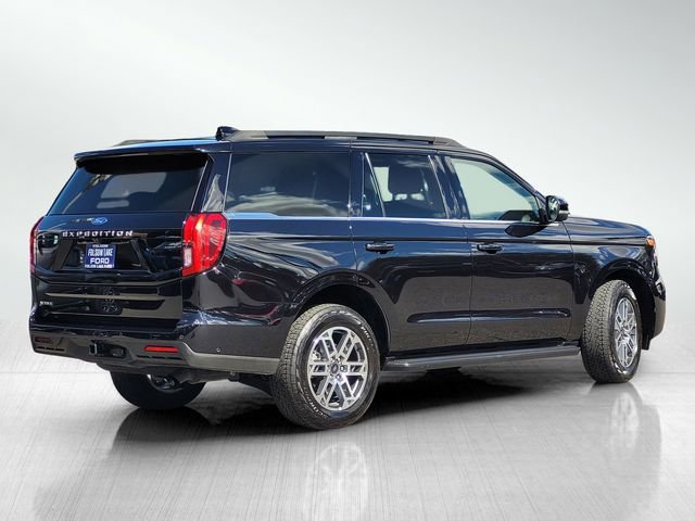 Certified 2025 Ford Expedition Active image 4