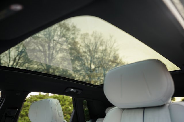 Used 2024 Cadillac Lyriq Luxury image 33