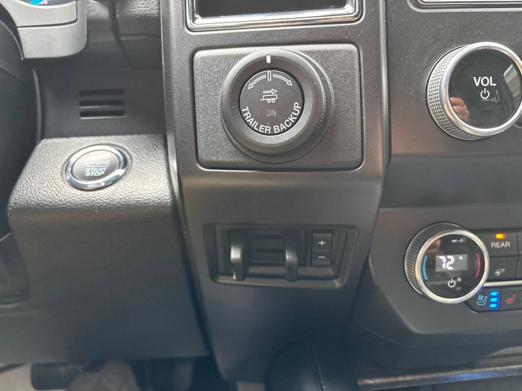 Used 2021 Ford Expedition Limited AWD/4WD image 31