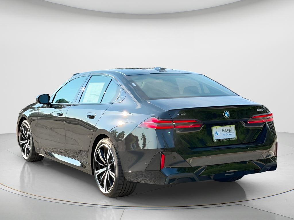 New 2027 BMW 530i xDrive w/ M Sport Package AWD/4WD image 7