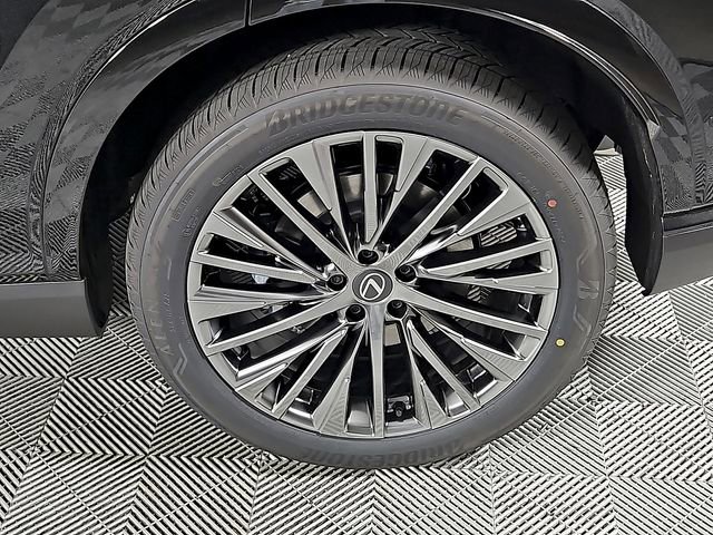 New 2026 Lexus RX 450h AWD image 7