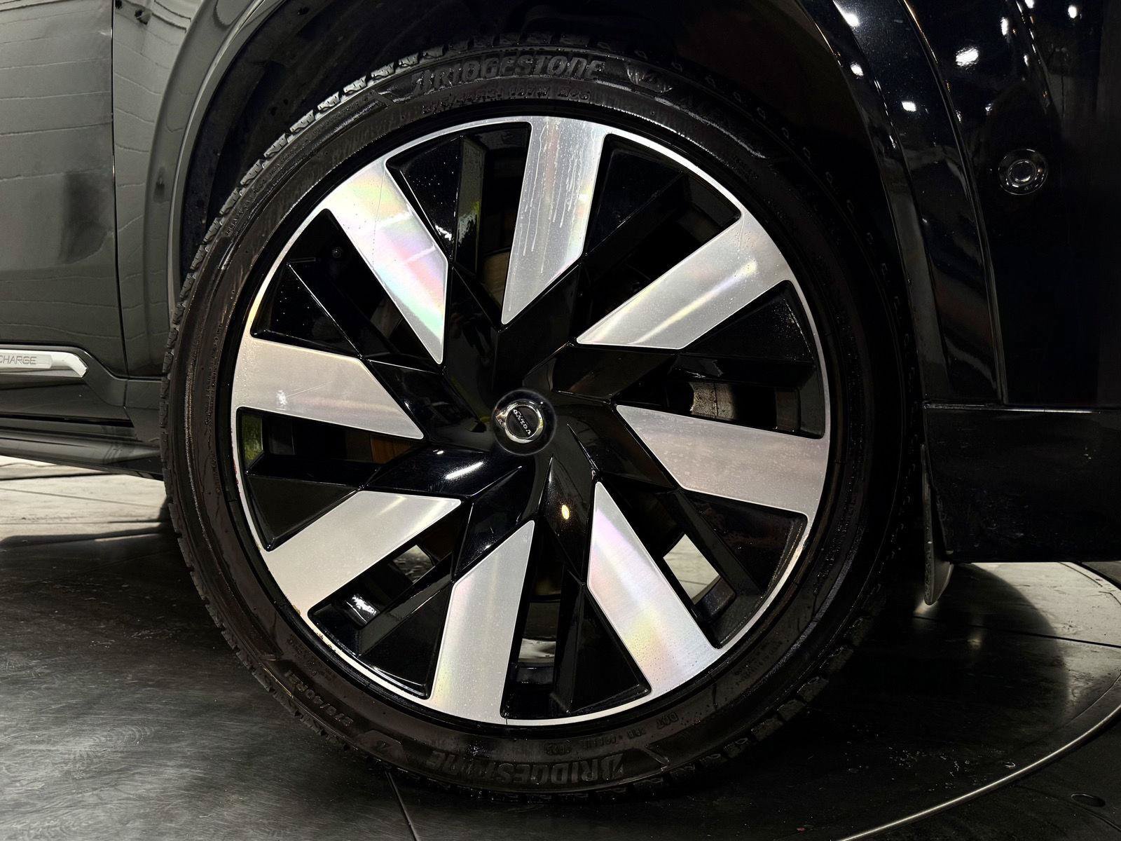 Used 2023 Volvo XC90 T8 Ultimate w/ Protection Package Premier AWD/4WD image 12