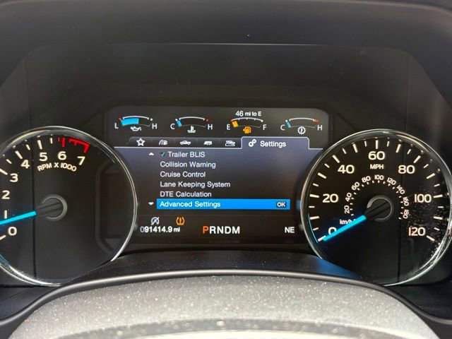 Used 2017 Ford F150 Platinum w/ Equipment Group 701A Luxury AWD/4WD image 13