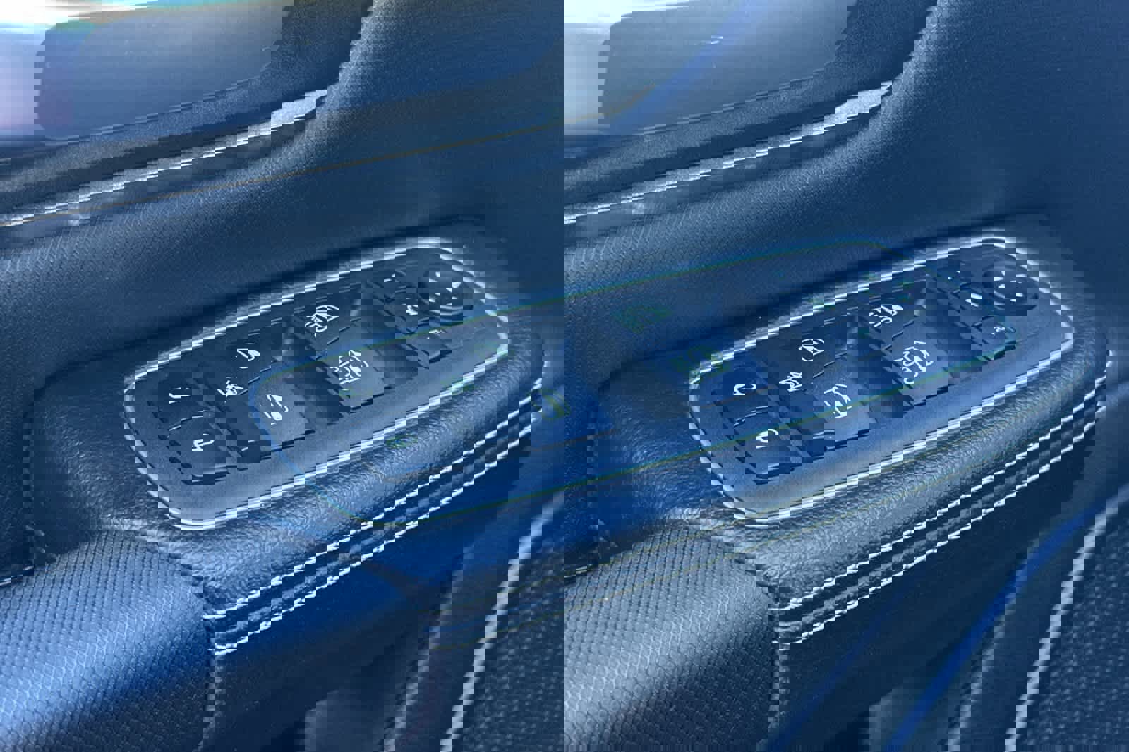 Used 2022 RAM 1500 Rebel w/ Rebel Level 2 Equipment Group image 13