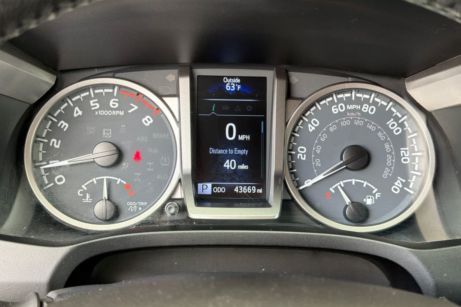 Used 2021 Toyota Tacoma SR5 RWD image 25