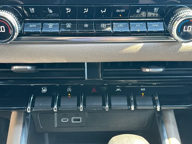 Used 2023 GMC Canyon Denali AWD/4WD image 31