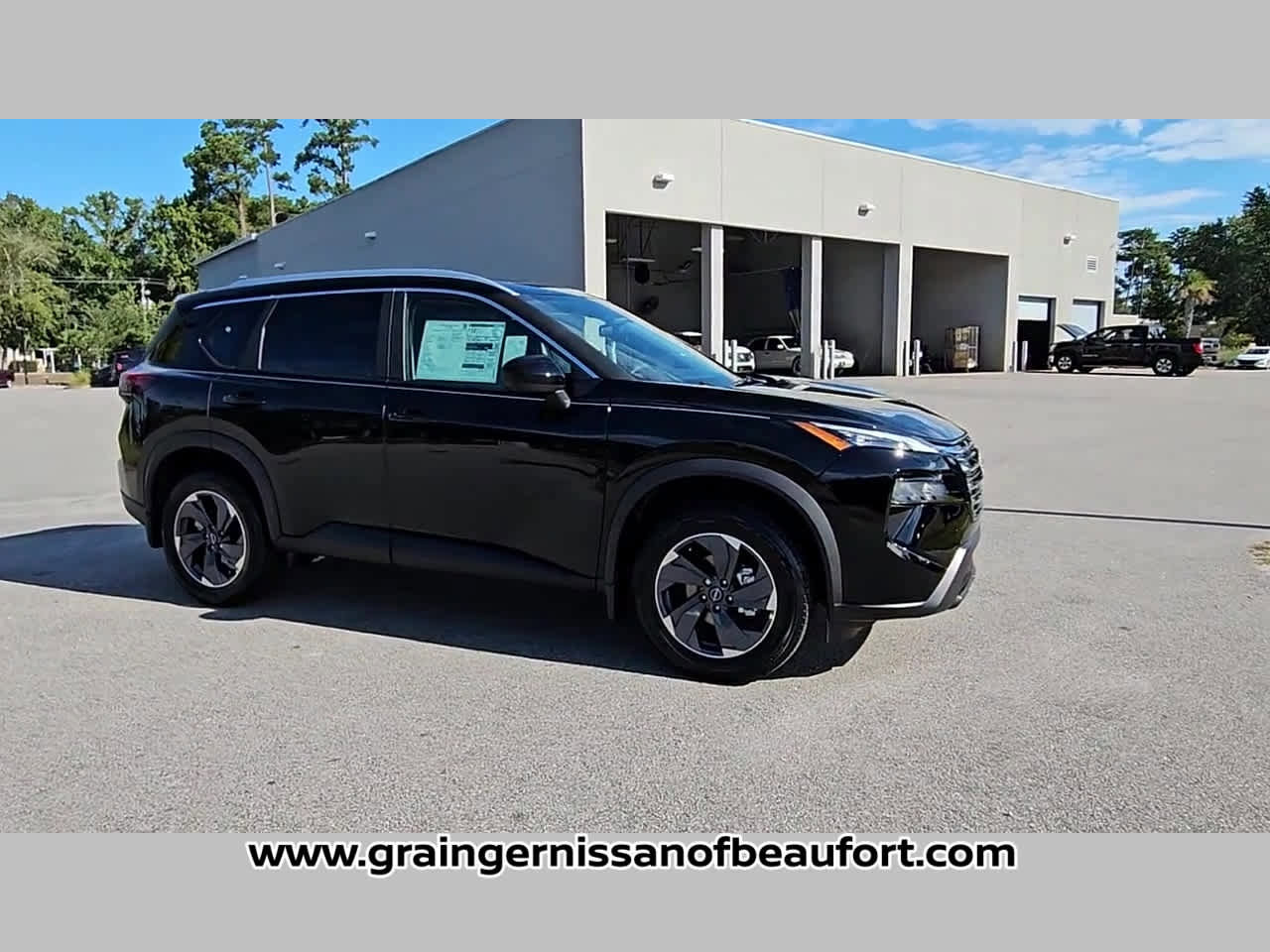 New 2026 Nissan Rogue SV image 37