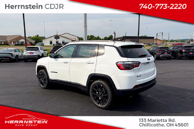 New 2026 Jeep Compass Latitude AWD/4WD image 5