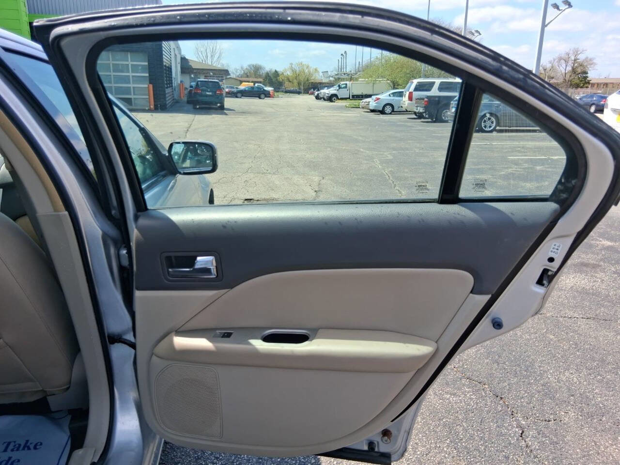Used 2012 Ford Fusion SEL FWD image 11
