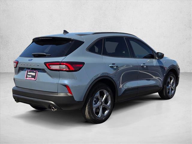 Used 2025 Ford Escape ST-Line image 5