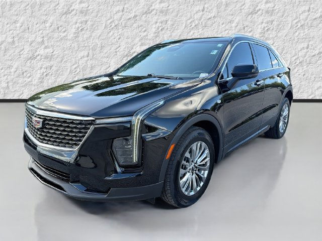 Used 2024 Cadillac XT4 Premium Luxury FWD image 7