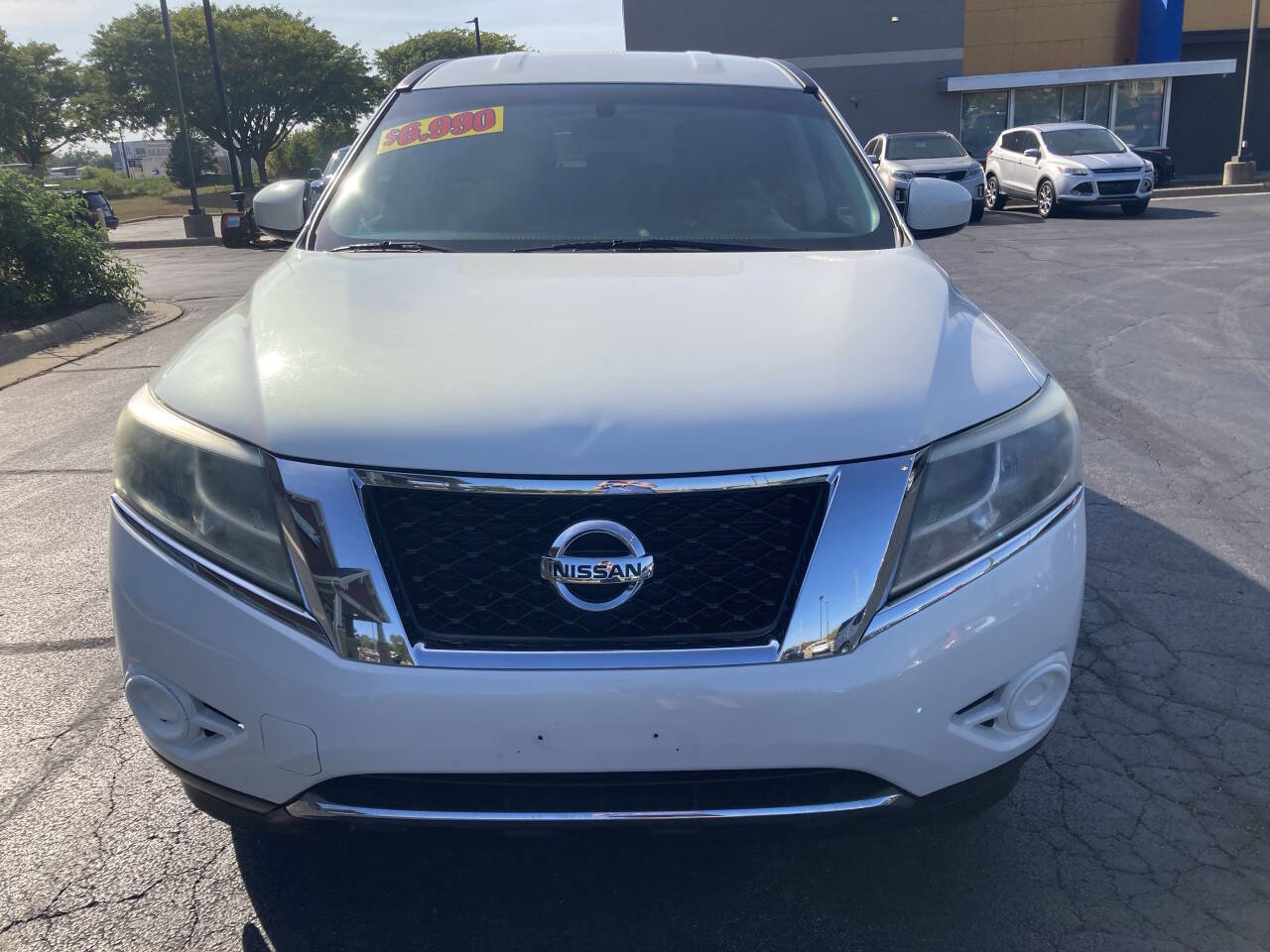 Used 2014 Nissan Pathfinder S image 8