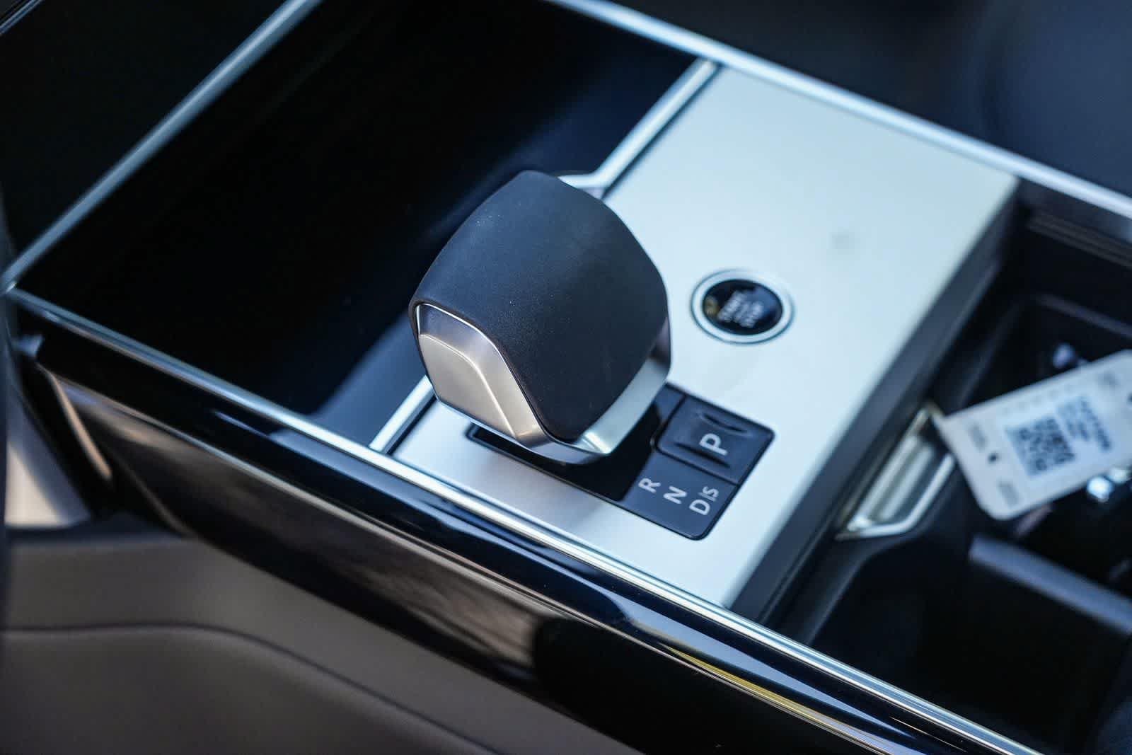 New 2026 Land Rover Range Rover SE AWD/4WD image 19