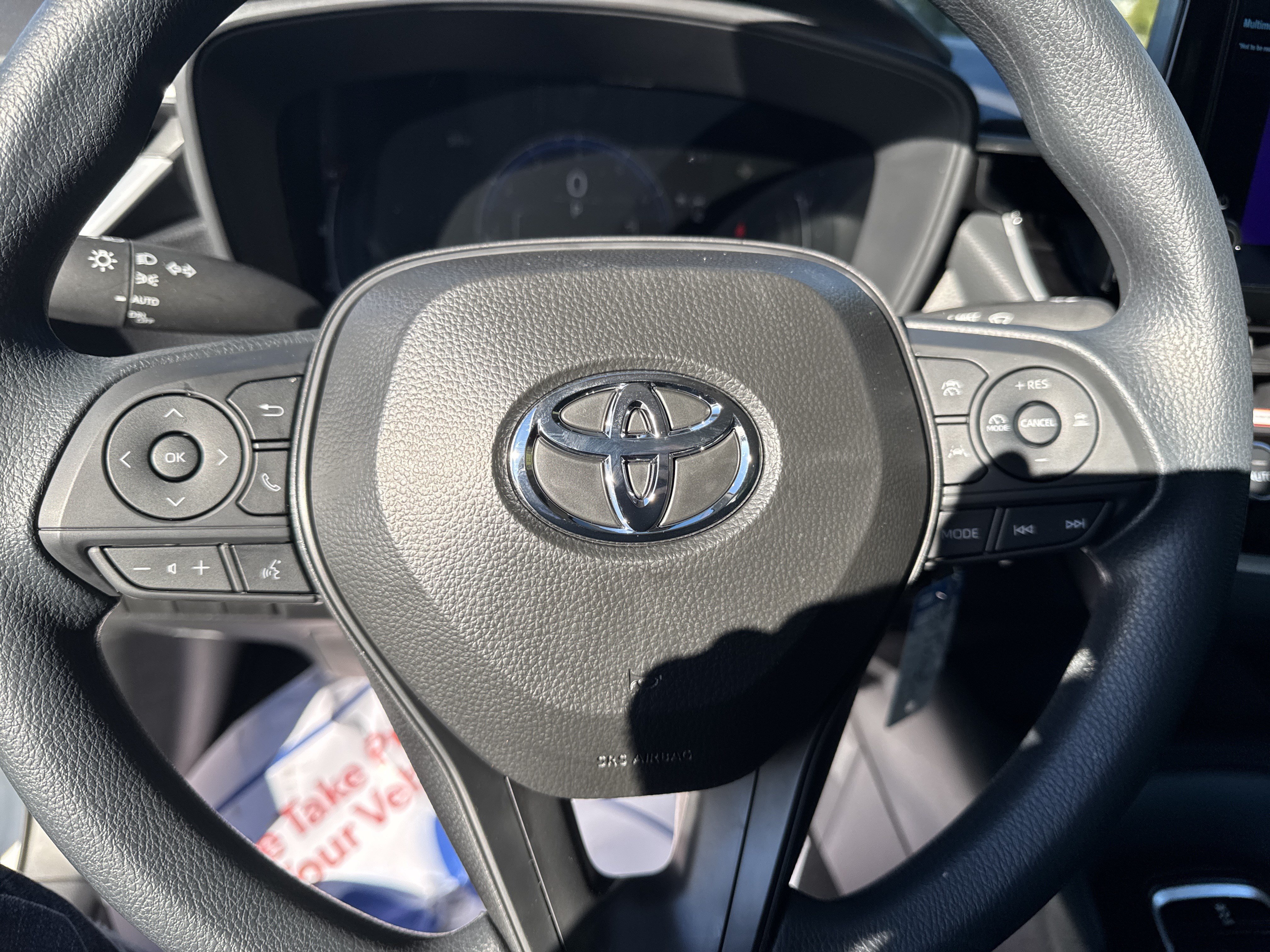New 2027 Toyota Corolla LE FWD image 17