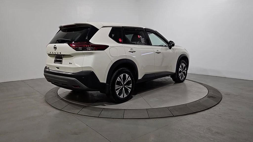 Certified 2021 Nissan Rogue SV image 6
