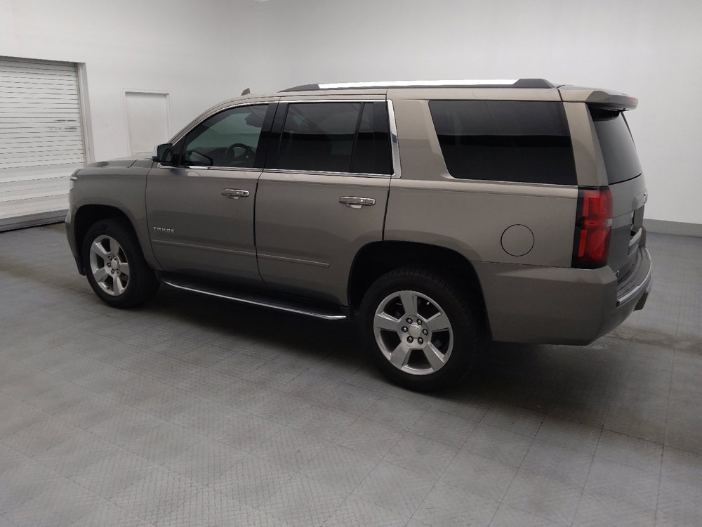 Used 2019 Chevrolet Tahoe Premier RWD image 3