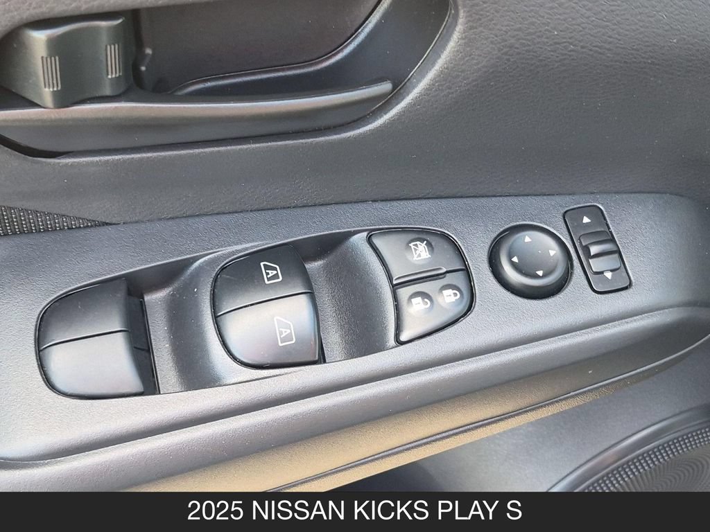 Used 2025 Nissan Kicks Play S FWD image 25