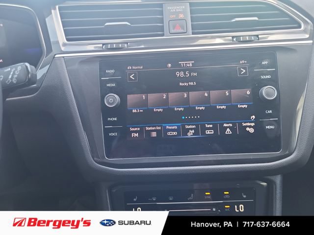 Used 2024 Volkswagen Tiguan SE w/ Panoramic Sunroof Package AWD/4WD image 20