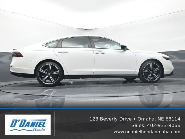 Used 2023 Honda Accord Sport image 13