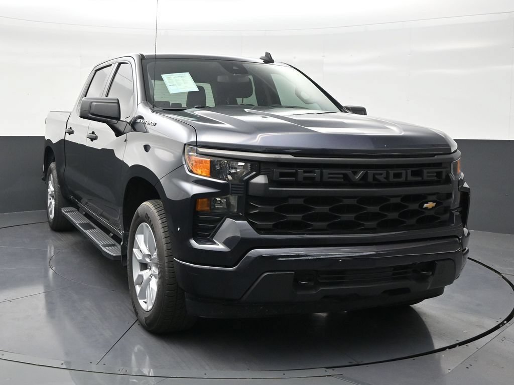 Used 2023 Chevrolet Silverado 1500 Custom RWD image 7