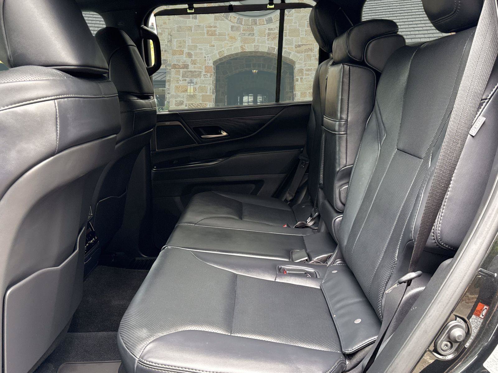 Certified 2025 Lexus LX 700h Overtrail w/ Accessory Package (Z1) AWD/4WD image 15