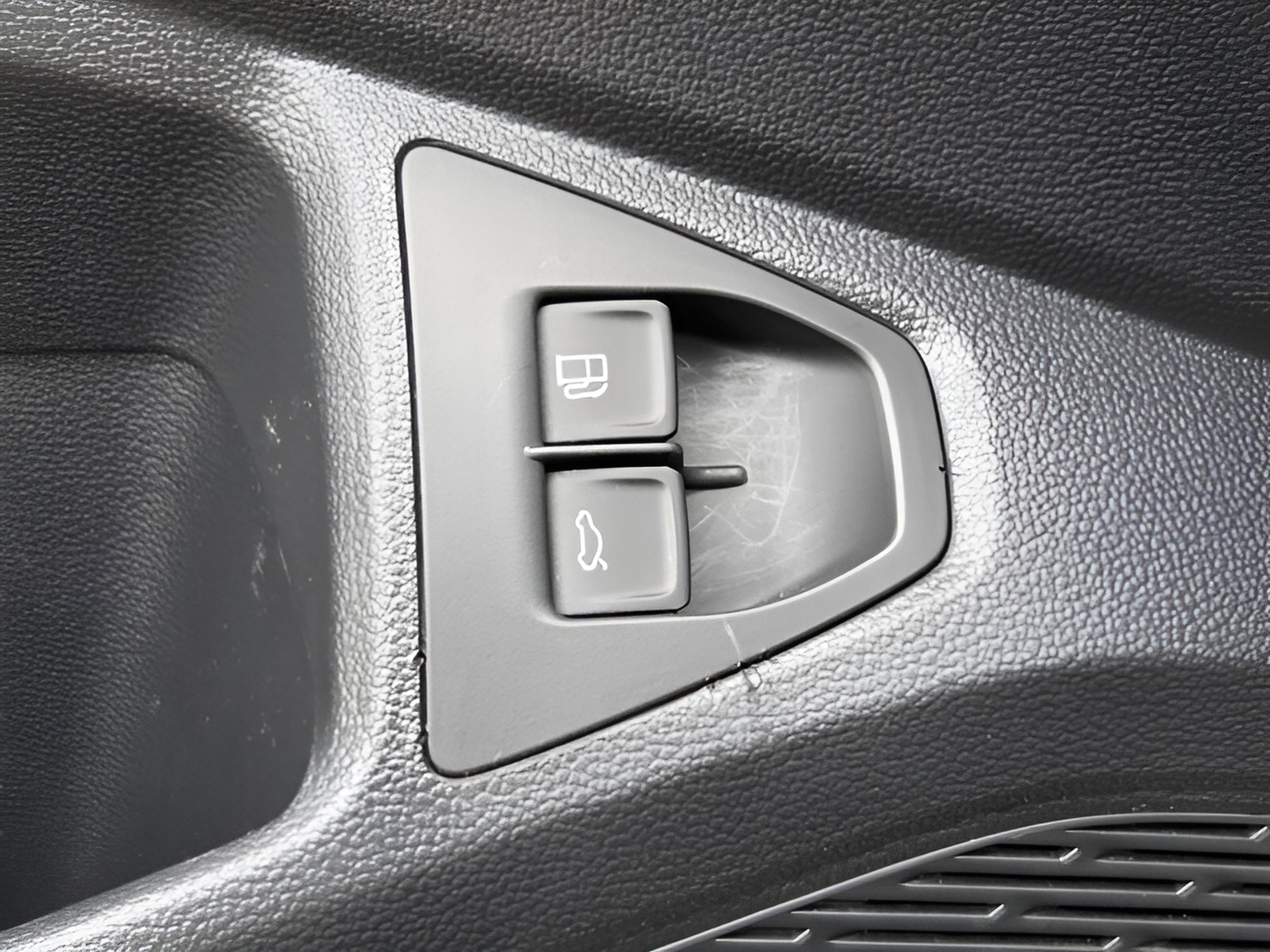 Used 2023 Volkswagen Jetta Sport FWD image 16