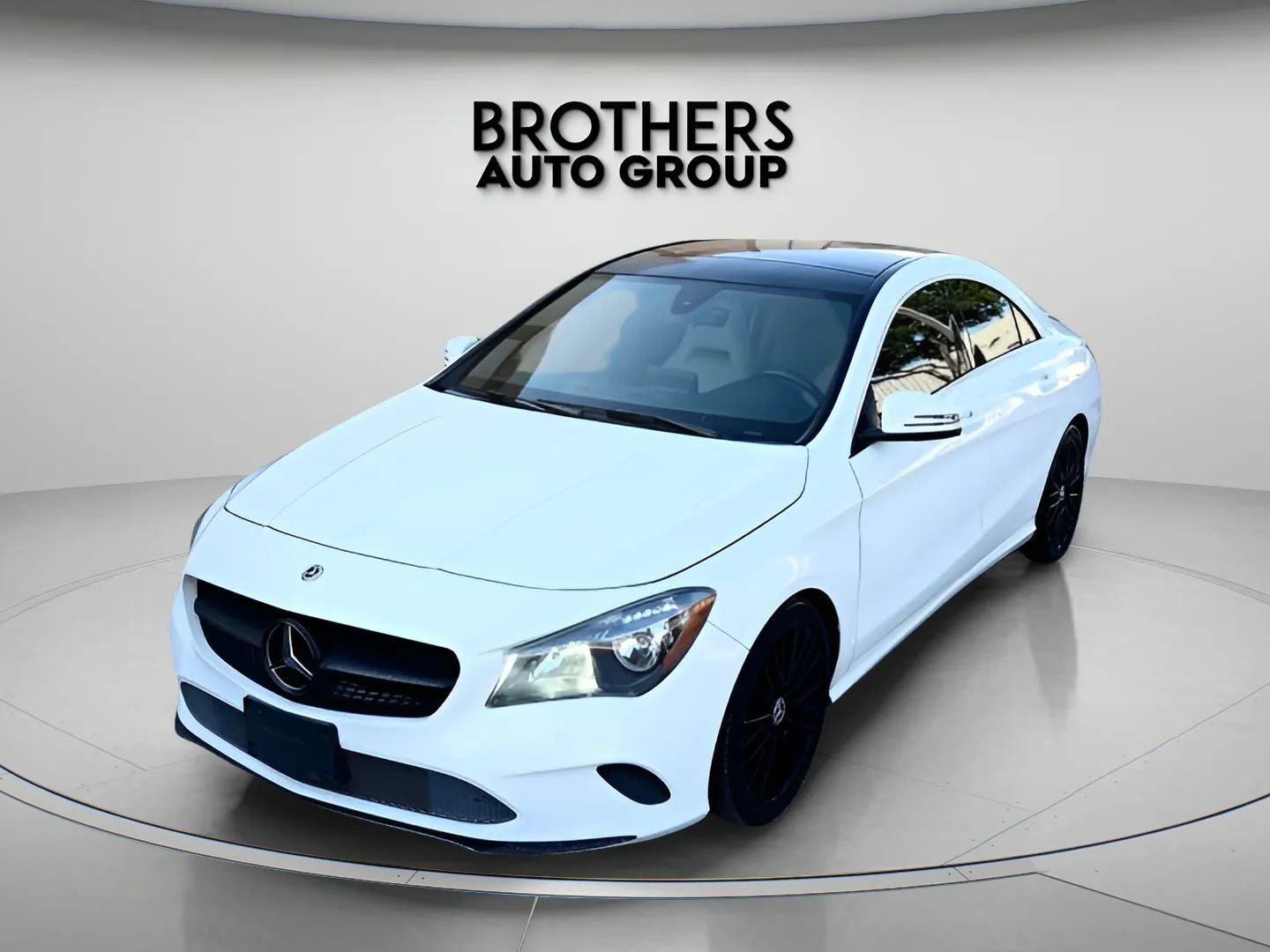 Used 2017 Mercedes-Benz CLA 250 image 5