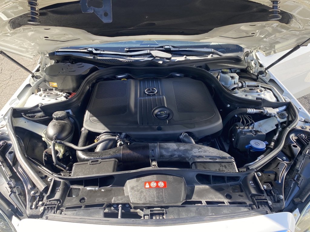 Used 2014 Mercedes-Benz E 250 BlueTEC Sedan image 38