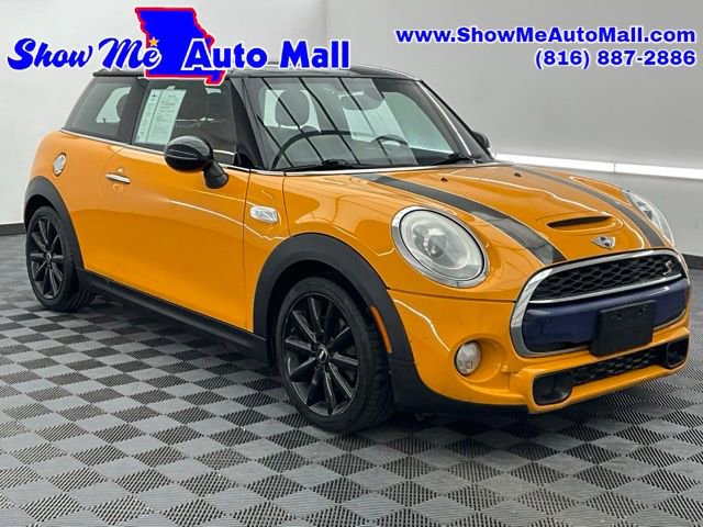 Used 2014 MINI Cooper S image 1