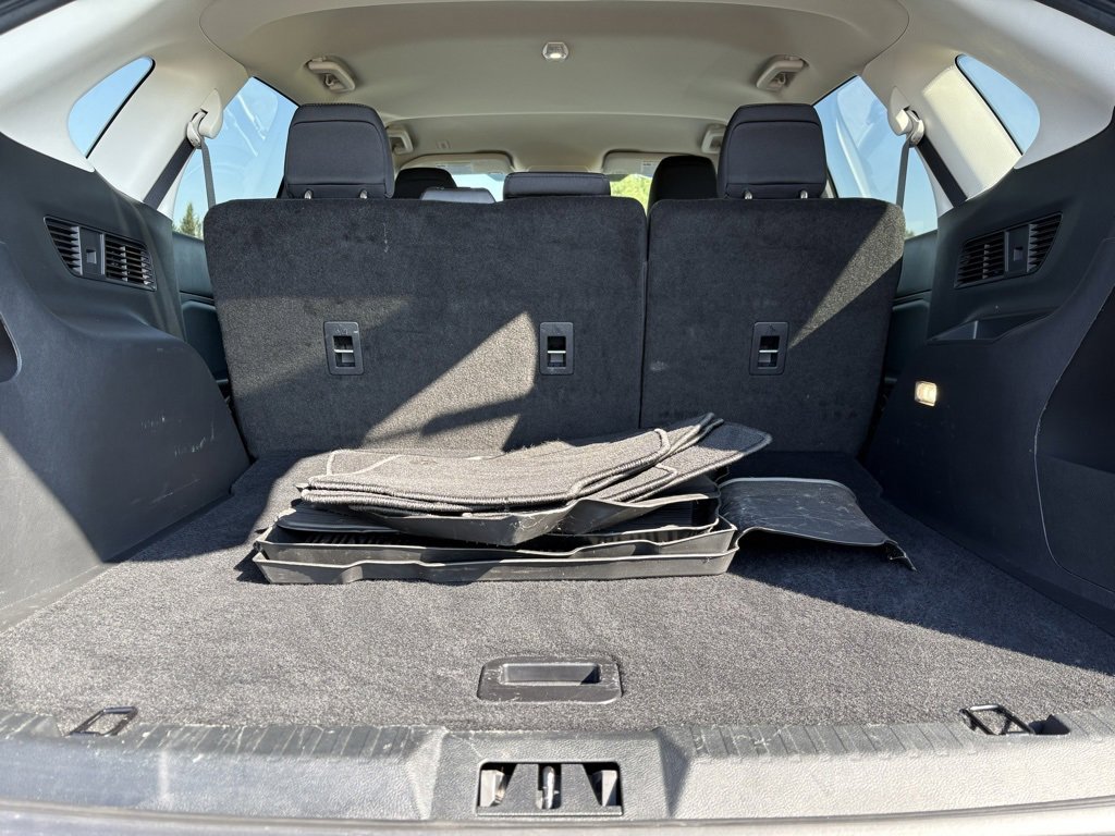 Used 2024 Ford Edge SE w/ Black Appearance Package image 30