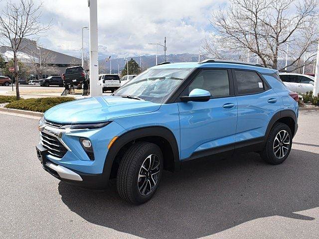 New 2025 Chevrolet TrailBlazer LT w/ LT Cold Weather Package image 3