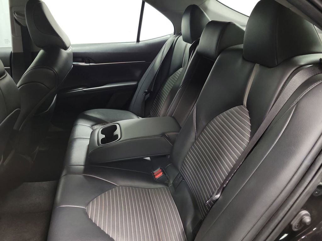 Used 2022 Toyota Camry SE FWD image 20