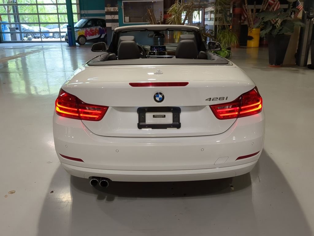Used 2015 BMW 428i Convertible image 8