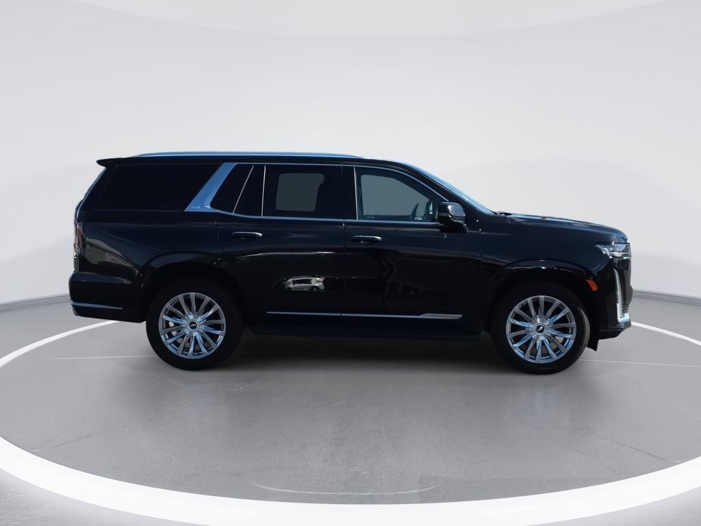 Used 2023 Cadillac Escalade Premium Luxury AWD/4WD image 2