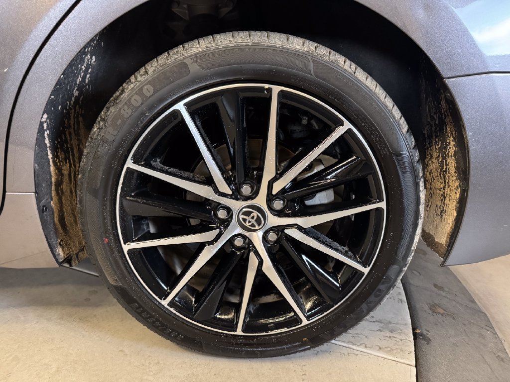 Used 2023 Toyota Camry SE FWD image 25