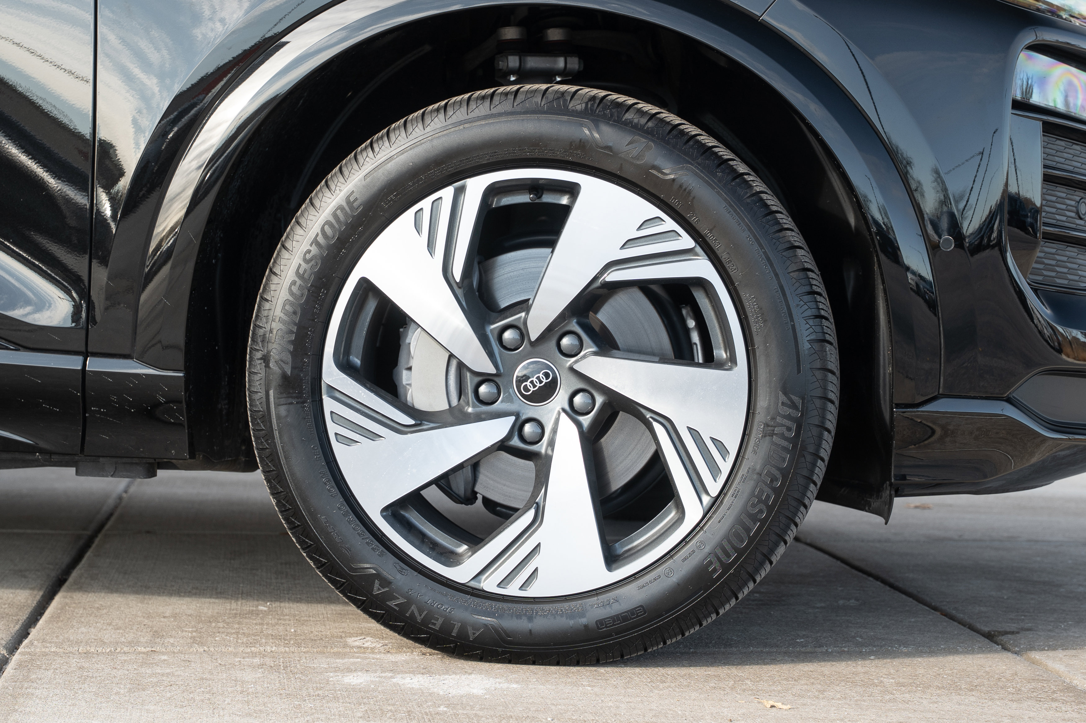 Certified 2025 Audi Q6 e-tron Premium Plus w/ Premium Plus image 29